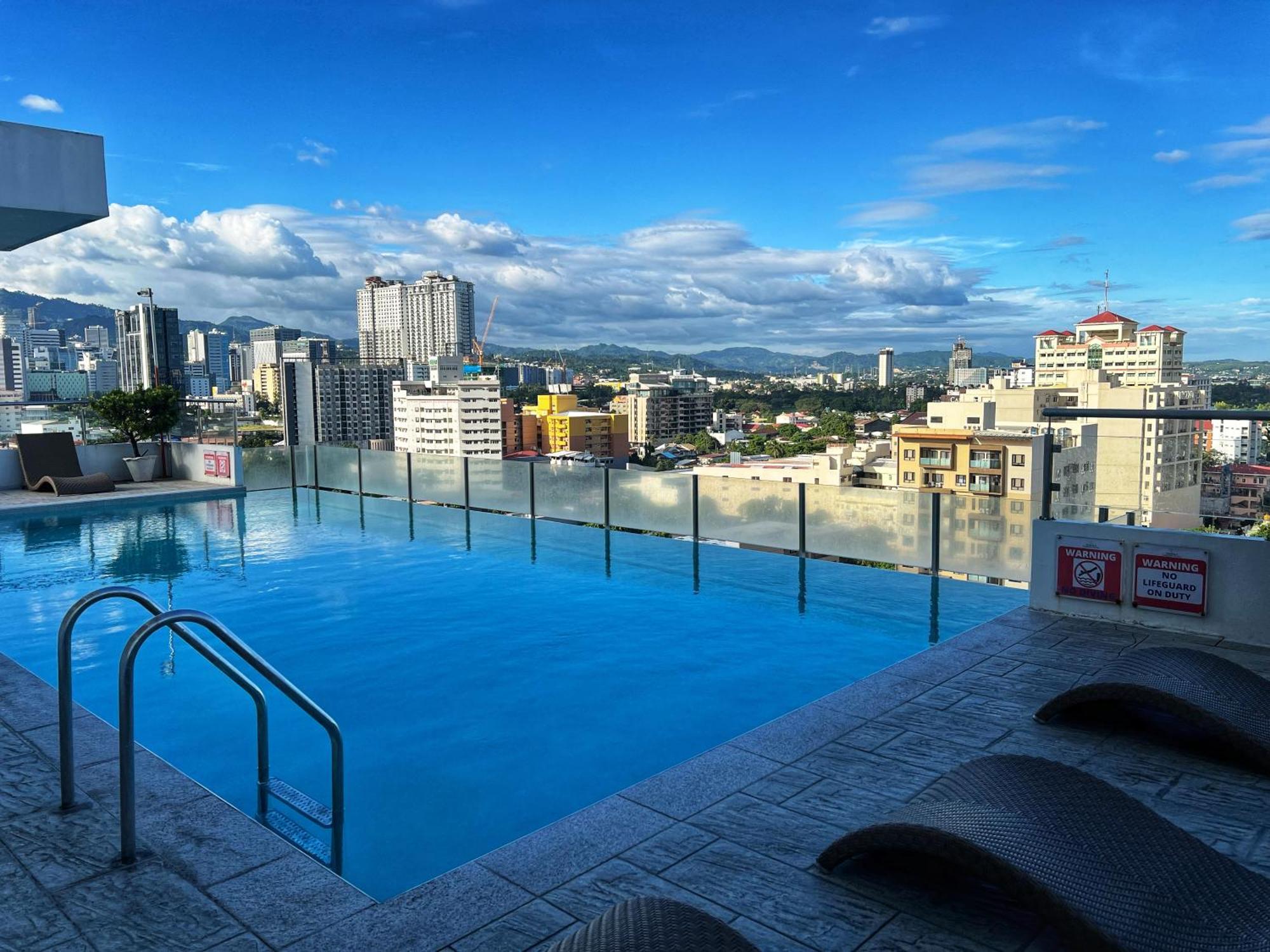 Cozy Studio, Super Fast Internet, Workspace And Washer Cebu Exterior photo